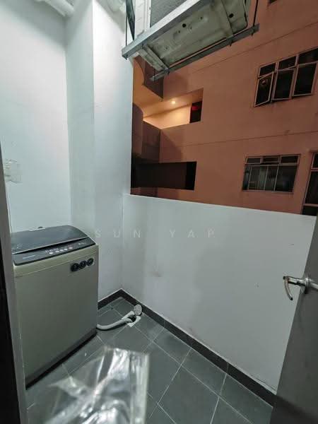 Kondominium untuk Disewa di M Condominium @ Larkin - Sun Yap - Balcony - PropertyGuru.com.my