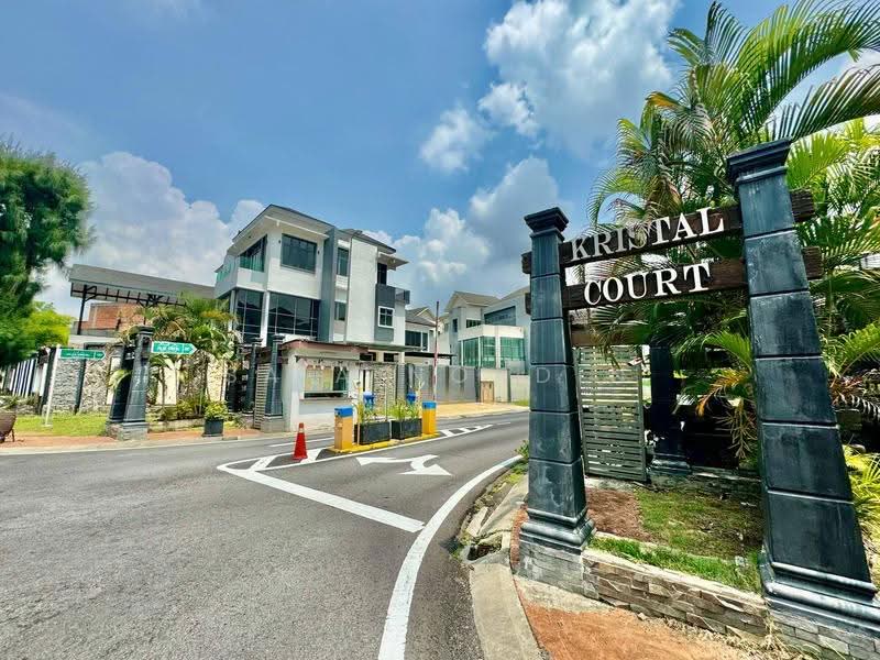 Bungalow House untuk Dijual di Seksyen 7 (Shah Alam) - Sa'a Nordin - Exterior - PropertyGuru.com.my