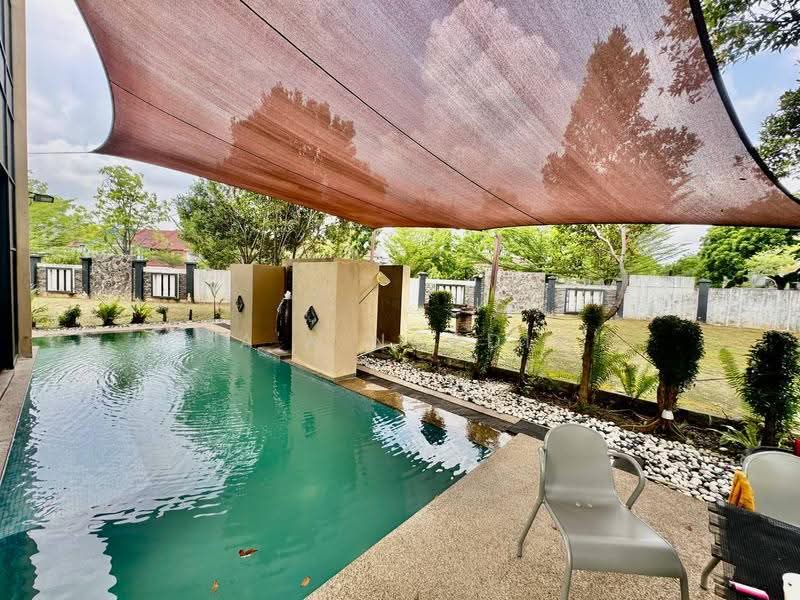 Bungalow House untuk Dijual di Seksyen 7 (Shah Alam) - Sa'a Nordin - Exterior - PropertyGuru.com.my