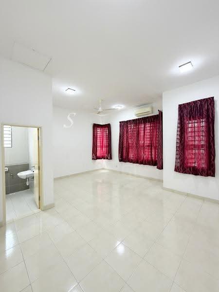 Rumah Teres 2-Tingkat untuk Dijual di Setia Indah (Setia Alam) - Stanley Hong - Interior - PropertyGuru.com.my