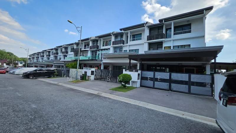 3-storey Terraced House for Sale in Tropicana Cheras (Cheras) - Mei SM Lee - Tropicana Cheras, Cheras - PropertyGuru.com.my