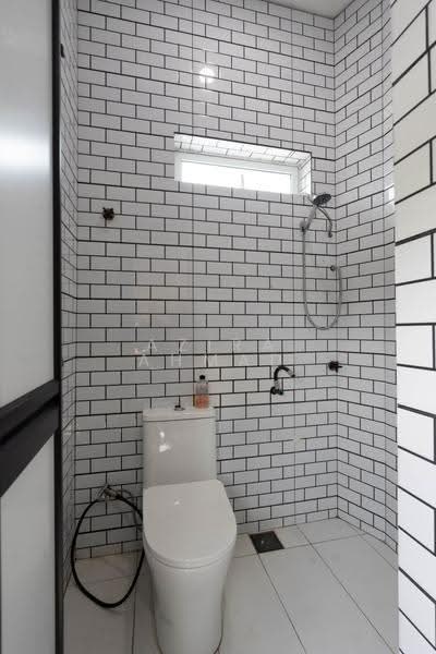 Bungalow House for Sale in Bangi (Selangor) - Azira Ahmad - Bathroom - PropertyGuru.com.my