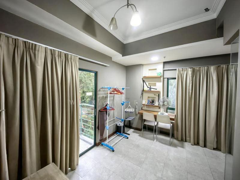 Kondominium untuk Disewa di 10 Semantan Suites - Wing Seow - Balcony - PropertyGuru.com.my
