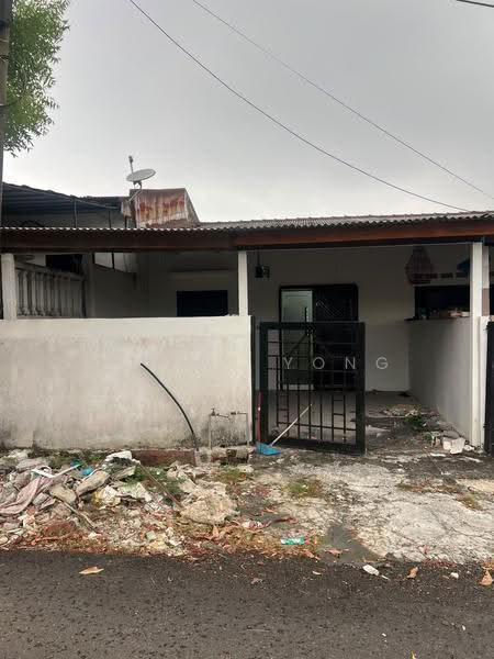 Rumah Teres 1-Tingkat untuk Dijual di Skudai (Johor) - Daniel Yong - Exterior - PropertyGuru.com.my