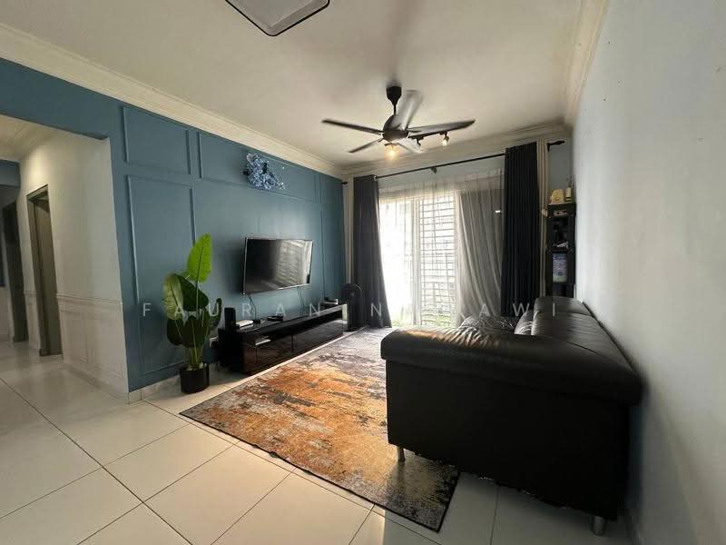 Apartment for Sale at Gapura Bayu - Fauran Nawawi - Living Room - PropertyGuru.com.my