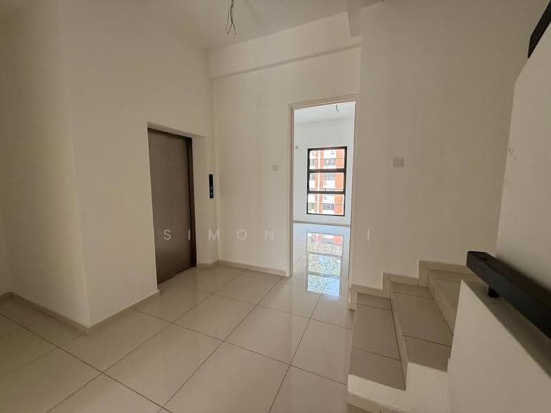 3-storey Terraced House for Sale in Bukit Jambul (Penang) - Simon Ooi - Corridor - PropertyGuru.com.my