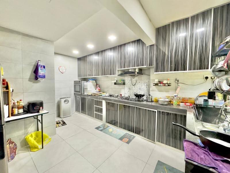 Rumah Teres 2-Tingkat untuk Dijual di Seksyen 32, Kemuning Green Ville (Shah Alam) - Fauran Nawawi - Kitchen - PropertyGuru.com.my