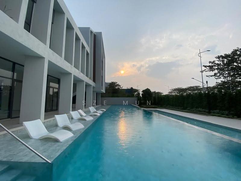 Terraced House for Sale in Petaling (Selangor) - Sze Mun - Exterior - PropertyGuru.com.my