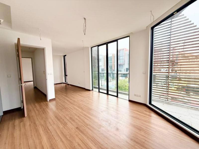 3-storey Terraced House for Sale in Taman Puchong Legenda (Puchong) - BILYA ARIFF - Living Room - PropertyGuru.com.my