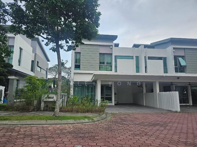 Semi-Detached House for Sale in Johor Bahru (Johor) - Daniel Yong - Exterior - PropertyGuru.com.my
