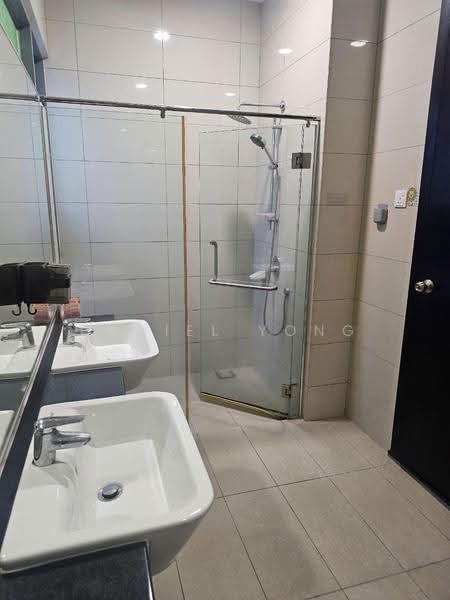 Semi-Detached House for Sale in Johor Bahru (Johor) - Daniel Yong - Bathroom - PropertyGuru.com.my