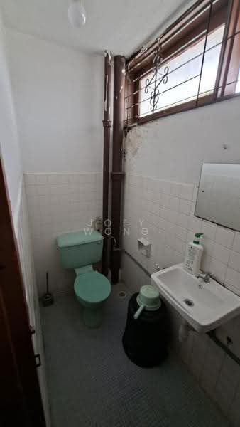 Rumah Teres 2-Tingkat untuk Dijual di SS3 (Petaling Jaya) - Joey Wong - Bathroom - PropertyGuru.com.my