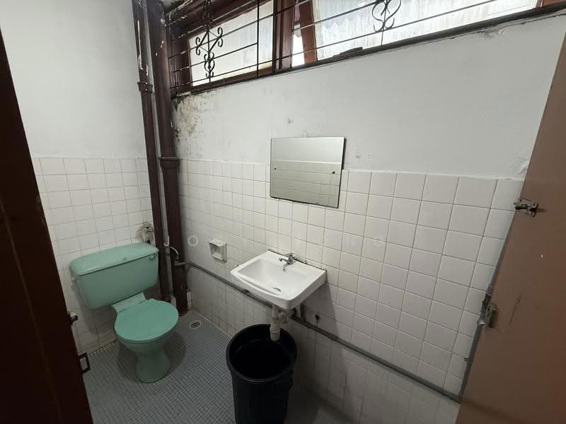 2-storey Terraced House for Sale in SS3 (Petaling Jaya) - Joey Wong - Bathroom - PropertyGuru.com.my