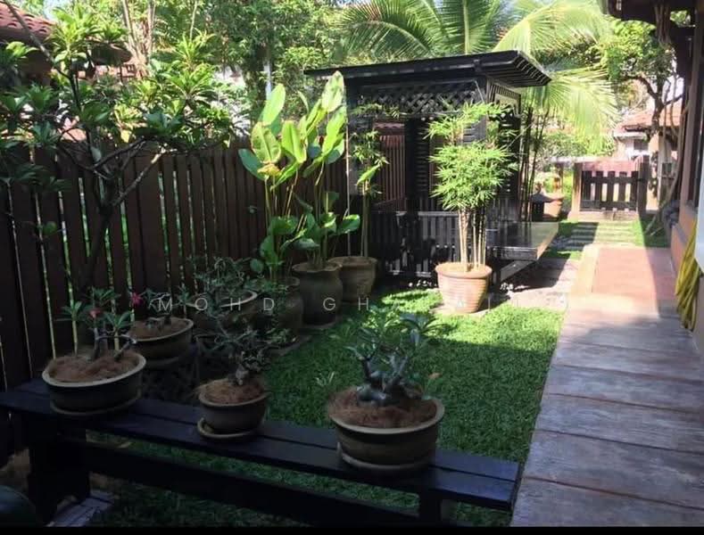 Rumah Berkembar untuk Dijual di Presint 14 (Putrajaya) - Mohd Ghazali - Garden - PropertyGuru.com.my