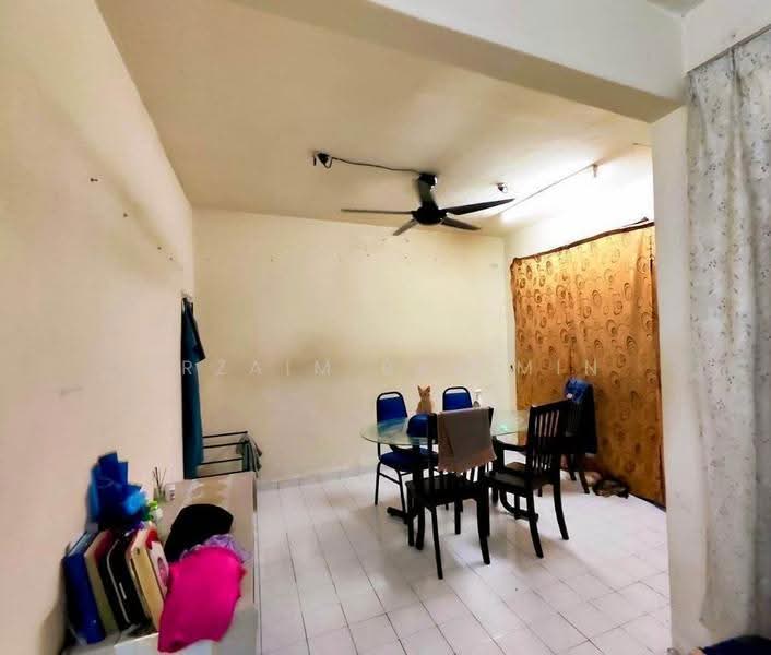 Rumah Teres 2-Tingkat untuk Dijual di Taman Mawar (Pasir Gudang) - Arzaim Barimin - Dining Room - PropertyGuru.com.my