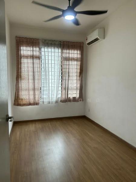 Kondominium untuk Disewa di The Greens (Residensi Hijauan) @ Subang West - Alex Tong - Bedroom - PropertyGuru.com.my
