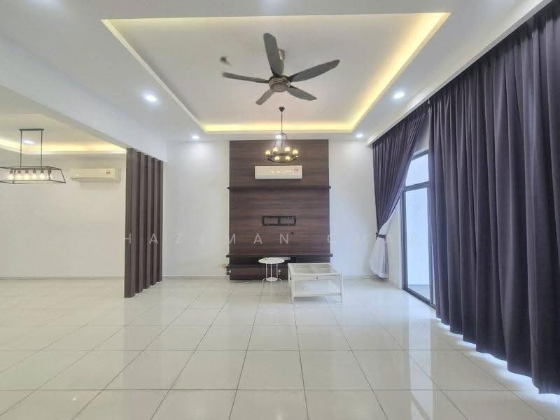 2.5-storey Terraced House for Sale in Alam Impian (Shah Alam) - Hazeman Omar - Living Room - PropertyGuru.com.my