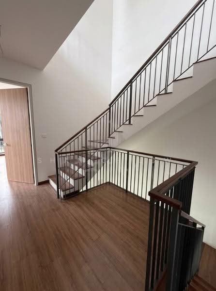 Rumah Teres 3-Tingkat untuk Dijual di Taman Puchong Legenda (Puchong) - Shanice Low - Interior - PropertyGuru.com.my