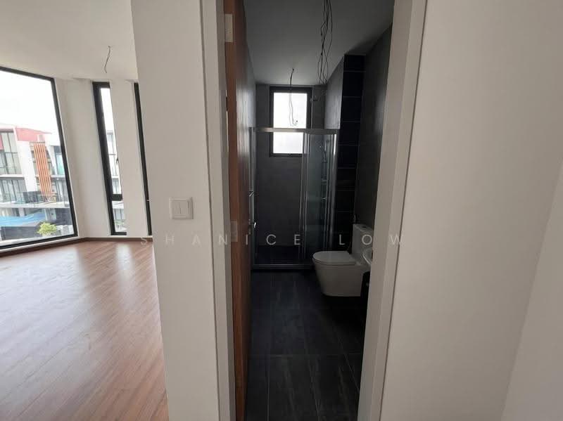 Rumah Teres 3-Tingkat untuk Dijual di Taman Puchong Legenda (Puchong) - Shanice Low - Interior - PropertyGuru.com.my