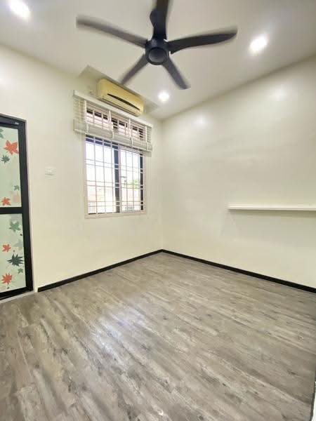 Rumah Teres 2-Tingkat untuk Disewa di Taman Desa Tebrau (Tebrau) - Daniel Yong - Interior - PropertyGuru.com.my