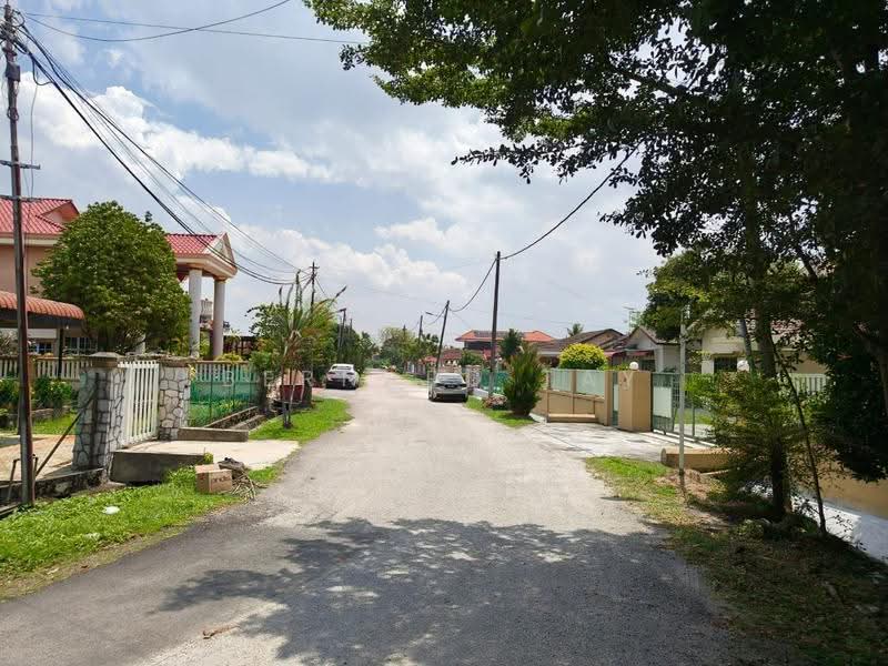 Bungalow House untuk Dijual di Taman Melawis (Klang) - Bernard Tay - PropertyGuru.com.my