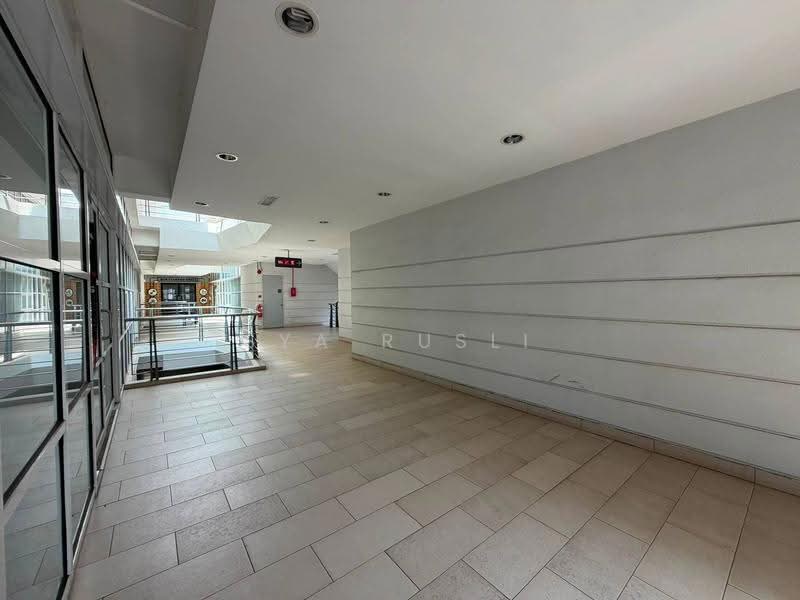 Office for Rent in Presint 8 (Putrajaya) - Sya Rusli - Corridor - PropertyGuru.com.my