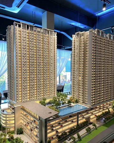 Kondominium untuk Dijual di Vista Lavender - Pristine Low - Exterior - PropertyGuru.com.my