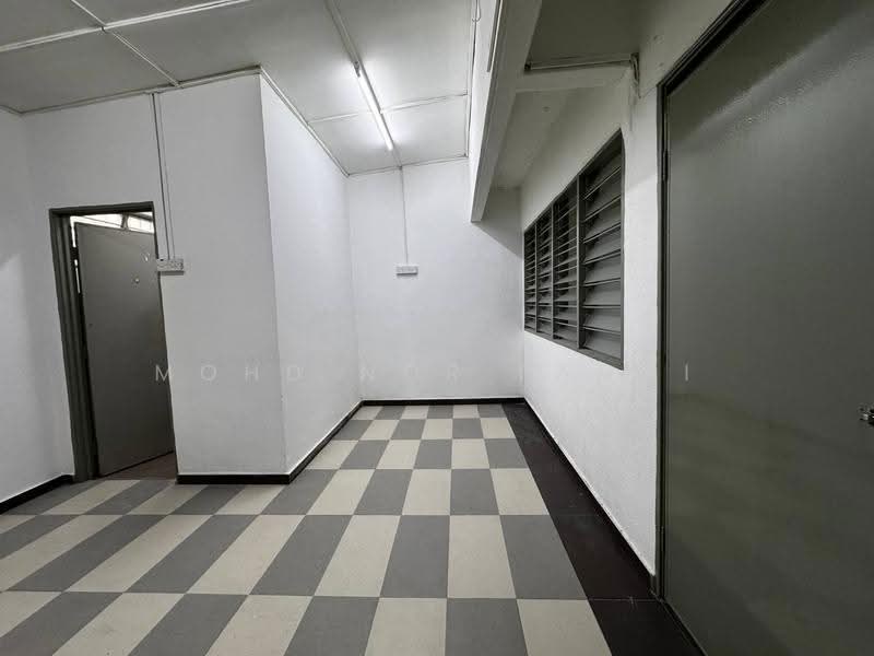 2-storey Terraced House for Sale in Taman Selayang Utama (Selayang) - Mohd Nor Fahmi - PropertyGuru.com.my
