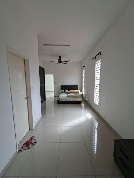 2-storey Terraced House for Sale in Bandar Sri Sendayan (Negeri Sembilan) - Jeevs Jeeva - Bedroom - PropertyGuru.com.my