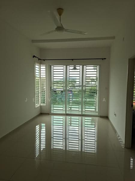 2-storey Terraced House for Sale in Bandar Sri Sendayan (Negeri Sembilan) - Jeevs Jeeva - Living Room - PropertyGuru.com.my