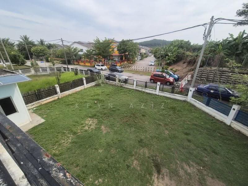 Rumah Berkembar untuk Disewa di Bandar Saujana Putra (Tanjong Duabelas) - Keyn Aziz - Exterior - PropertyGuru.com.my