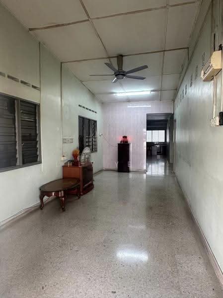 Rumah Teres 1-Tingkat untuk Dijual di Klang (Selangor) - LILY YEOH - Living Room - PropertyGuru.com.my