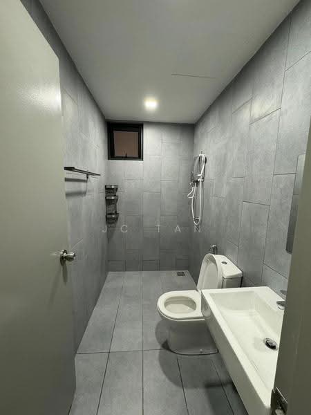Kediaman Servis untuk Disewa di M Vertica - JC Tan - Bathroom - PropertyGuru.com.my