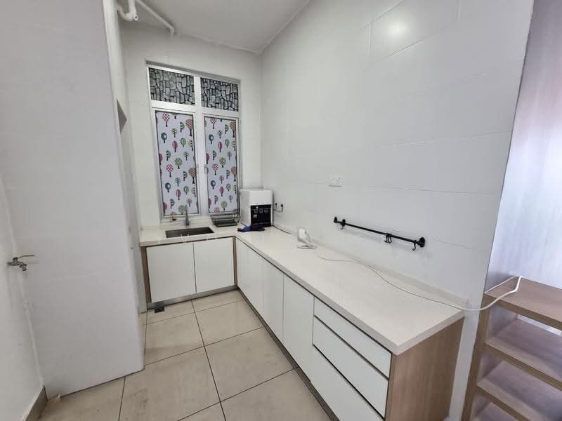 Kediaman Servis untuk Disewa di BM City Suites @ BM City Mall - Yvonne Lee - Kitchen - PropertyGuru.com.my