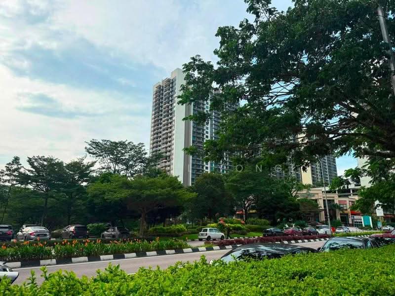 Kediaman Servis untuk Dijual di Country Garden Central Park - Daniel Yong - Exterior - PropertyGuru.com.my