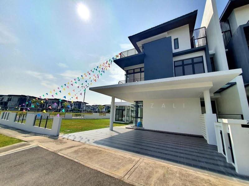 Semi-Detached House for Sale in Presint 12 (Putrajaya) - Mohd Ghazali - Exterior - PropertyGuru.com.my