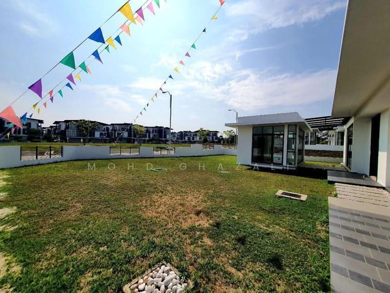 Semi-Detached House for Sale in Presint 12 (Putrajaya) - Mohd Ghazali - Exterior - PropertyGuru.com.my