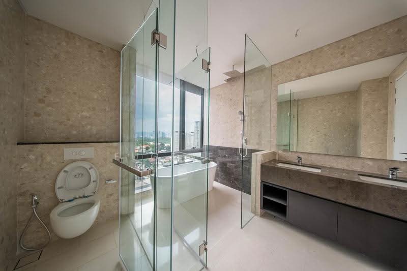 Kediaman Servis untuk Disewa di Pavilion Damansara Heights - Eugene Lai - Bathroom - PropertyGuru.com.my