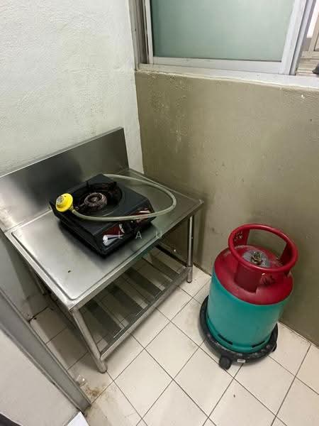 Apartment for Rent at University Place (Plaza Ivory) - LAU . - Kitchen - PropertyGuru.com.my