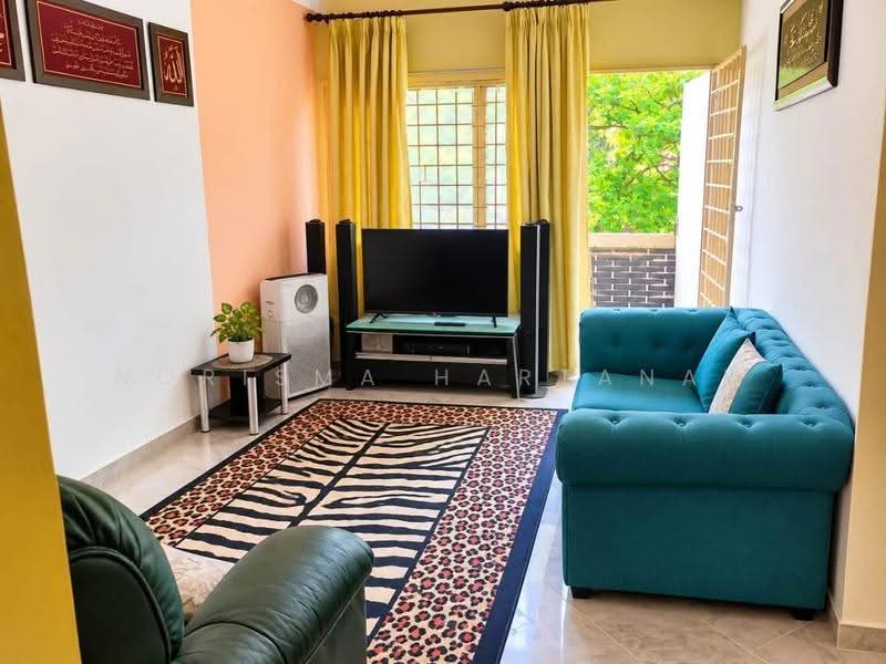 Apartment for Sale at Pangsapuri Seri Jasa - Norisma Hartanah - Living area and balcony - PropertyGuru.com.my