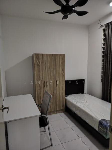 Pangsapuri untuk Disewa di Impiana Sky Residensi - Janice Yap - Bedroom - PropertyGuru.com.my