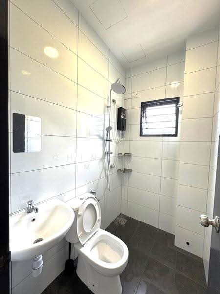 Townhouse for Rent in Kajang (Selangor) - Chin Chee Meng - Bathroom - PropertyGuru.com.my
