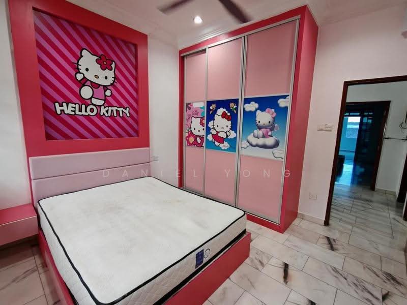 Rumah Teres 2-Tingkat untuk Dijual di Taman Johor Jaya (Johor Bahru) - Daniel Yong - Bedroom - PropertyGuru.com.my