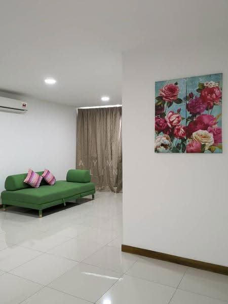 Service Residence for Sale at KL Gateway Residences - Raymond Ling - Living Room - PropertyGuru.com.my