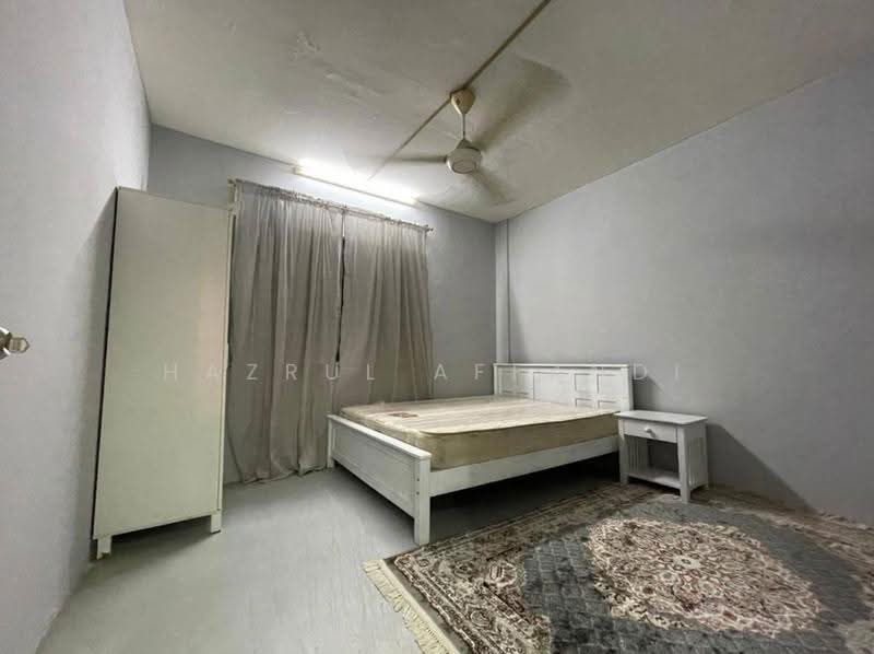 Apartment for Rent at Pangsapuri Palma - Hazrul Affandi - Bedroom - PropertyGuru.com.my