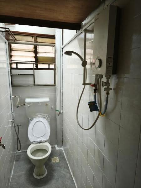 Rumah Flat untuk Disewa di Pandan Cahaya Flat - Janice Yap - Bathroom - PropertyGuru.com.my