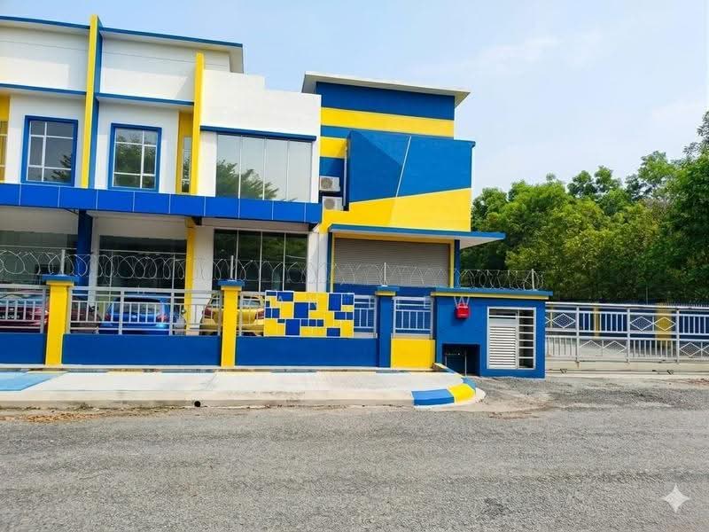 Semi-D Factory for Sale in Bandar Rinching (Semenyih) - Ivan Liew - Exterior - PropertyGuru.com.my