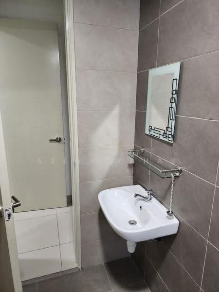 Residential Land for Rent in Cyberjaya (Selangor) - Azean Wahab - Bathroom - PropertyGuru.com.my