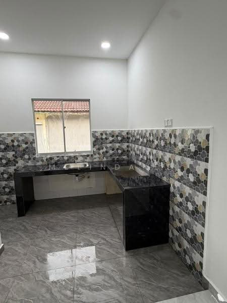 1-storey Terraced House for Sale in Taman Pulai Indah (Johor Bahru) - Melinda Ee - Kitchen - PropertyGuru.com.my