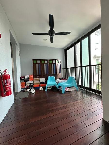 Kondominium untuk Dijual di Sastra U-Thant - Jeff LIM Wei Huai - Balcony - PropertyGuru.com.my